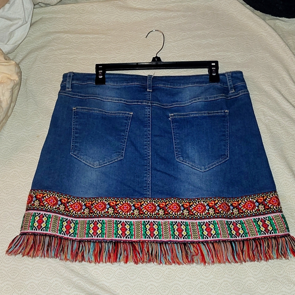 Size 14 Denim Skirt - Picture 2 of 2